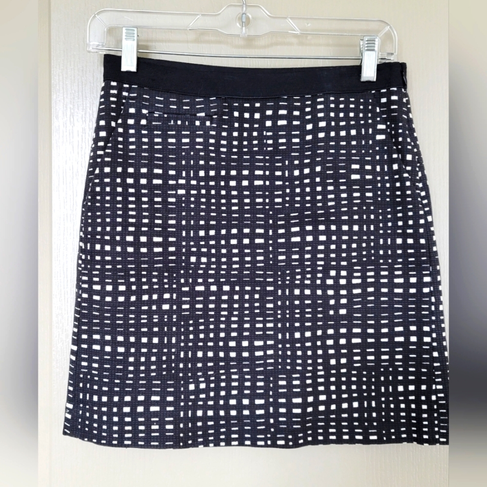 THEORY Black/White Geometric Print Plaid Striped Short Mareta Hatch Skirt